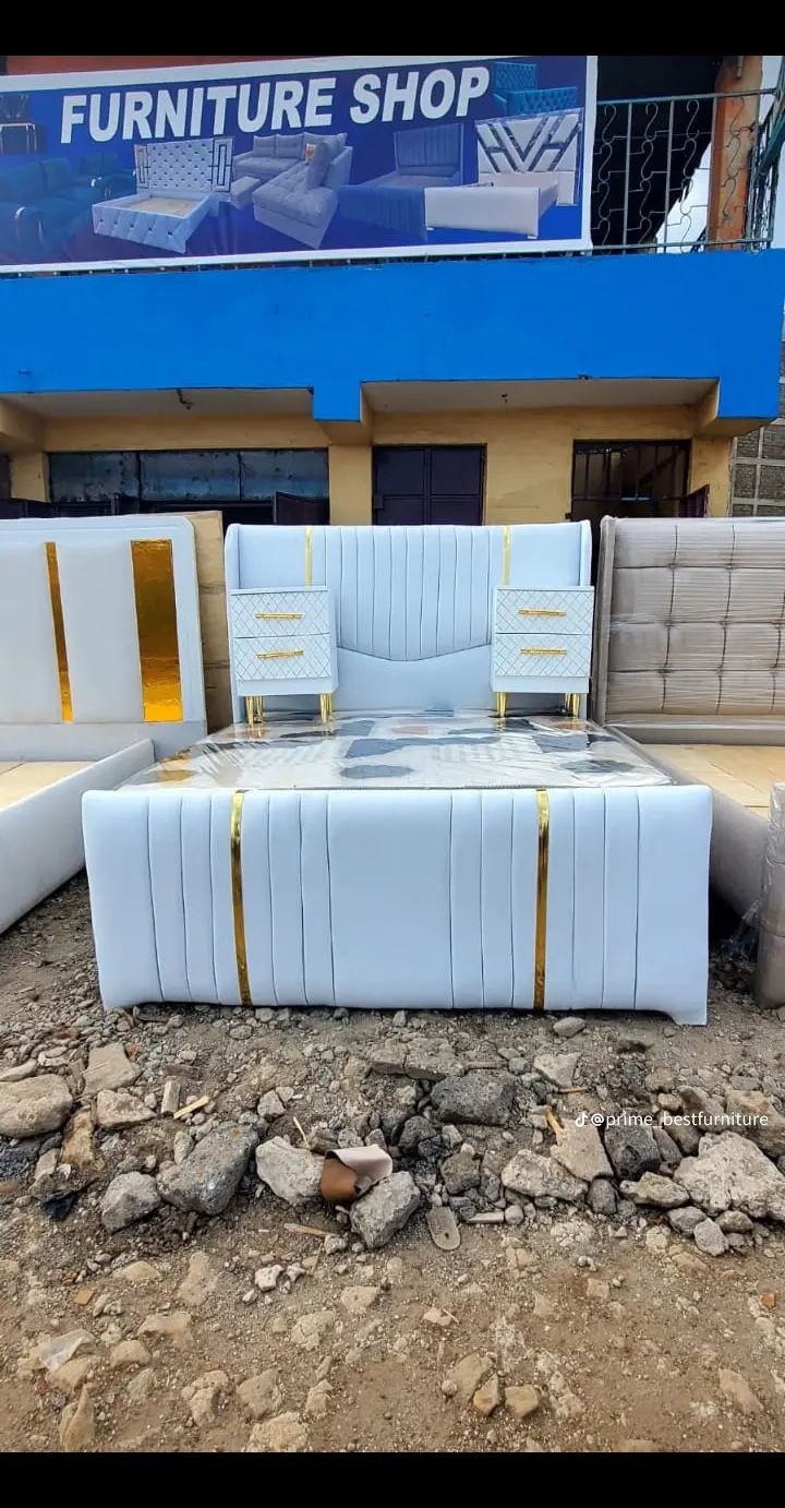 Chester and Mahogany made bed, all sizes available. Priced from 25300 to 56250 . - photo 5