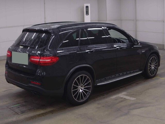 2018 Mercedes-AMG GLC43 4MATIC – 3.0L V6 Twin-Turbo - photo 2