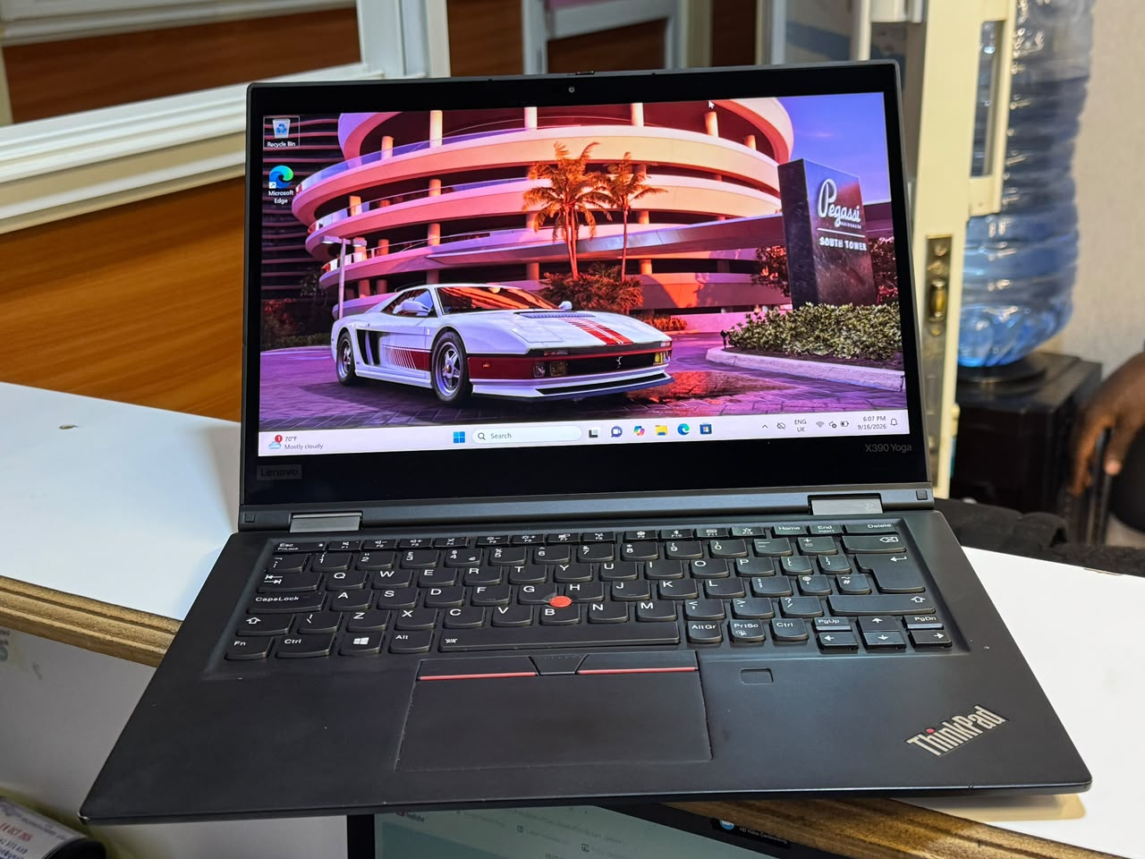 Lenovo ThinkPad Yoga 390 Core i7 8th Gen – 16GB RAM, 512GB SSD, x360 Touchscreen with Stylus