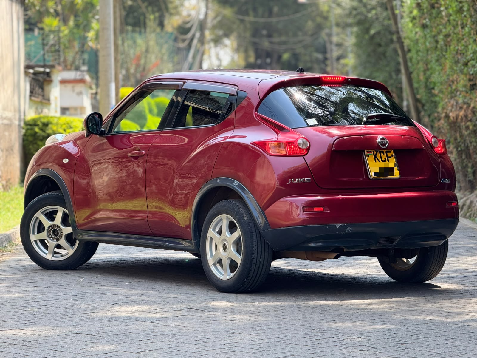 2010 Nissan Juke 1.5L Automatic – Stylish Compact Crossover | Buy & Drive - photo 8