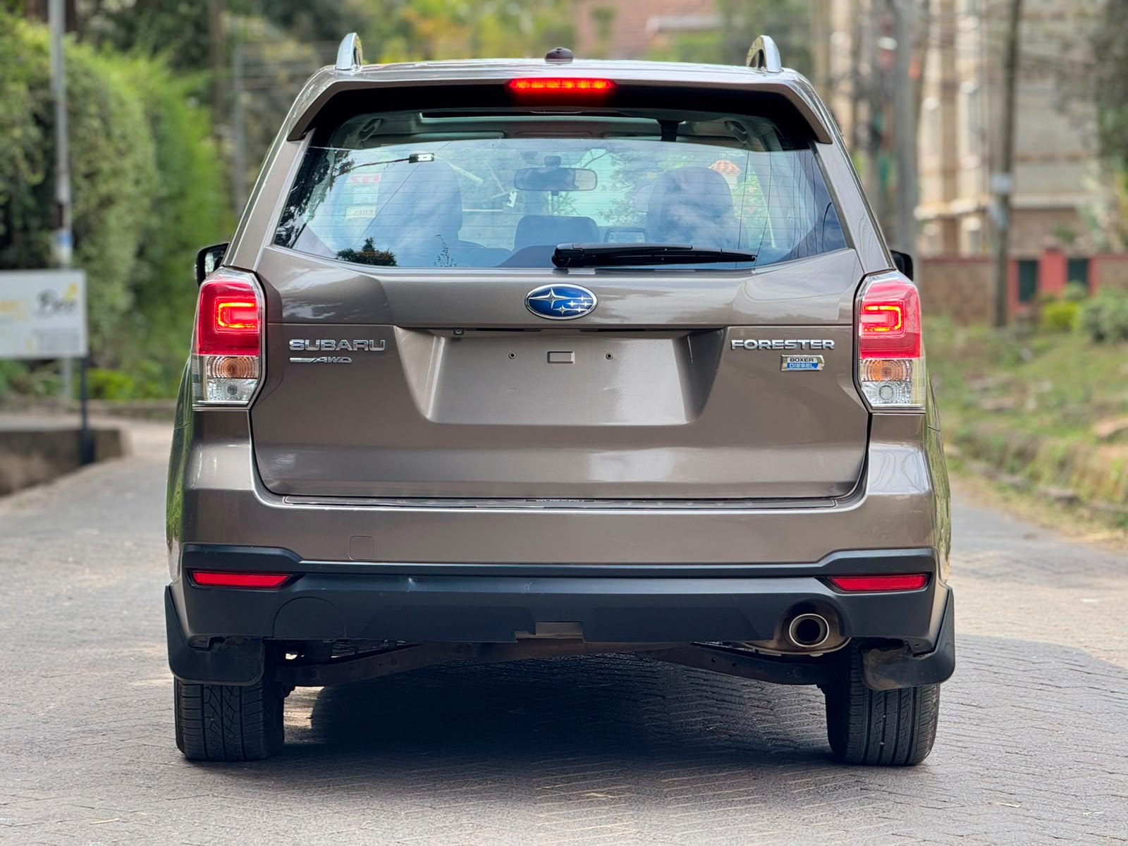 2017 Subaru Forester 2.0L Diesel – Sunroof | Low Mileage - photo 7