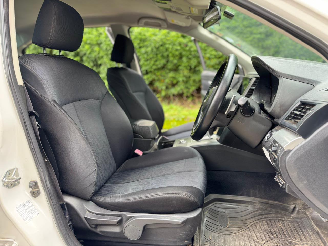 2012 Subaru Legacy 2.5L Automatic AWD – Sedan - photo 8