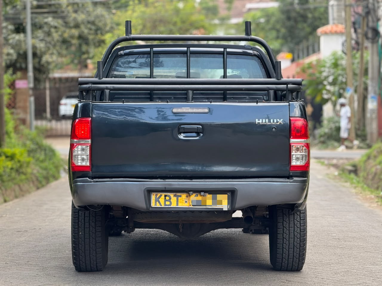 2012 Toyota Hilux Double Cab 3.0L Diesel 4x4 Manual – Buy & Drive - photo 9