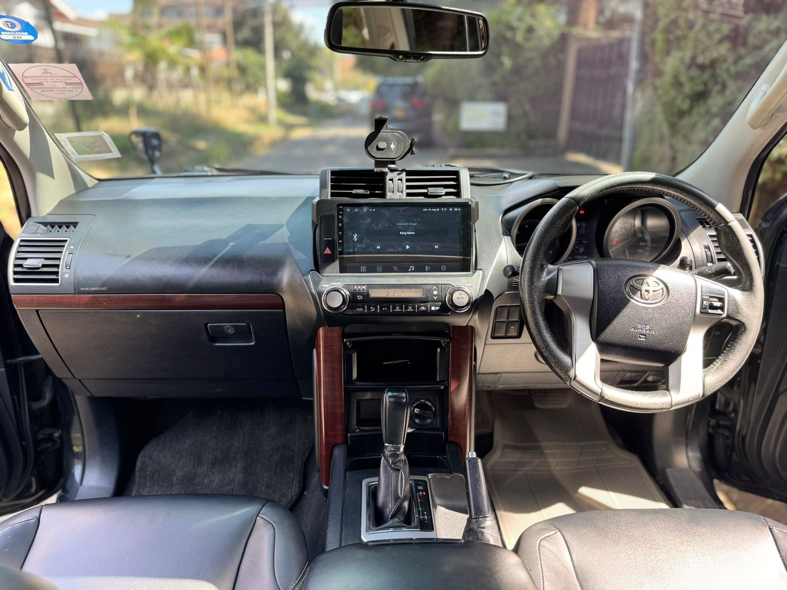 2015 Toyota Land Cruiser Prado TX 2.7L Petrol Automatic 4WD – Sunroof | 7-Seater - photo 2