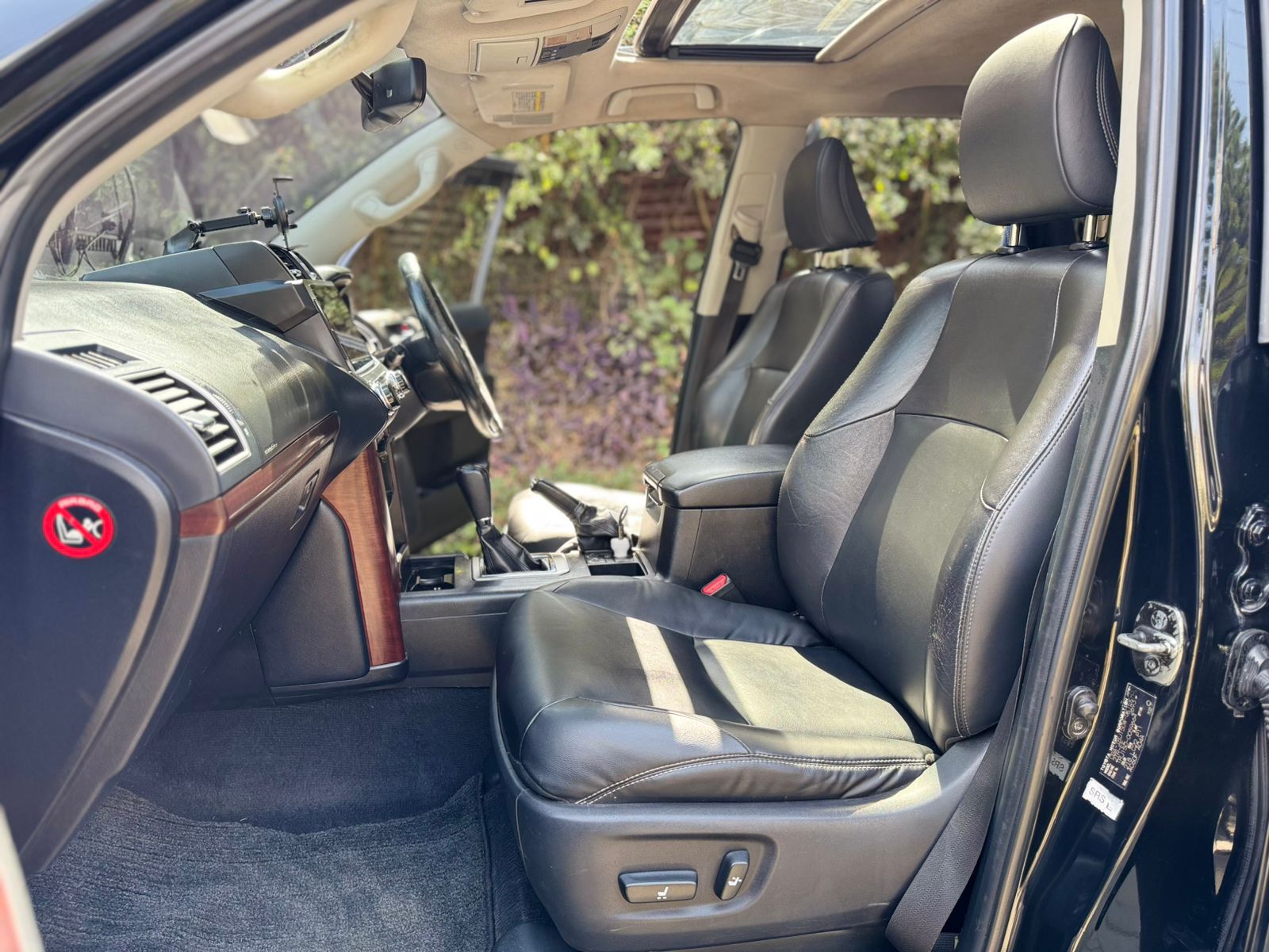 2015 Toyota Land Cruiser Prado TX 2.7L Petrol Automatic 4WD – Sunroof | 7-Seater - photo 7