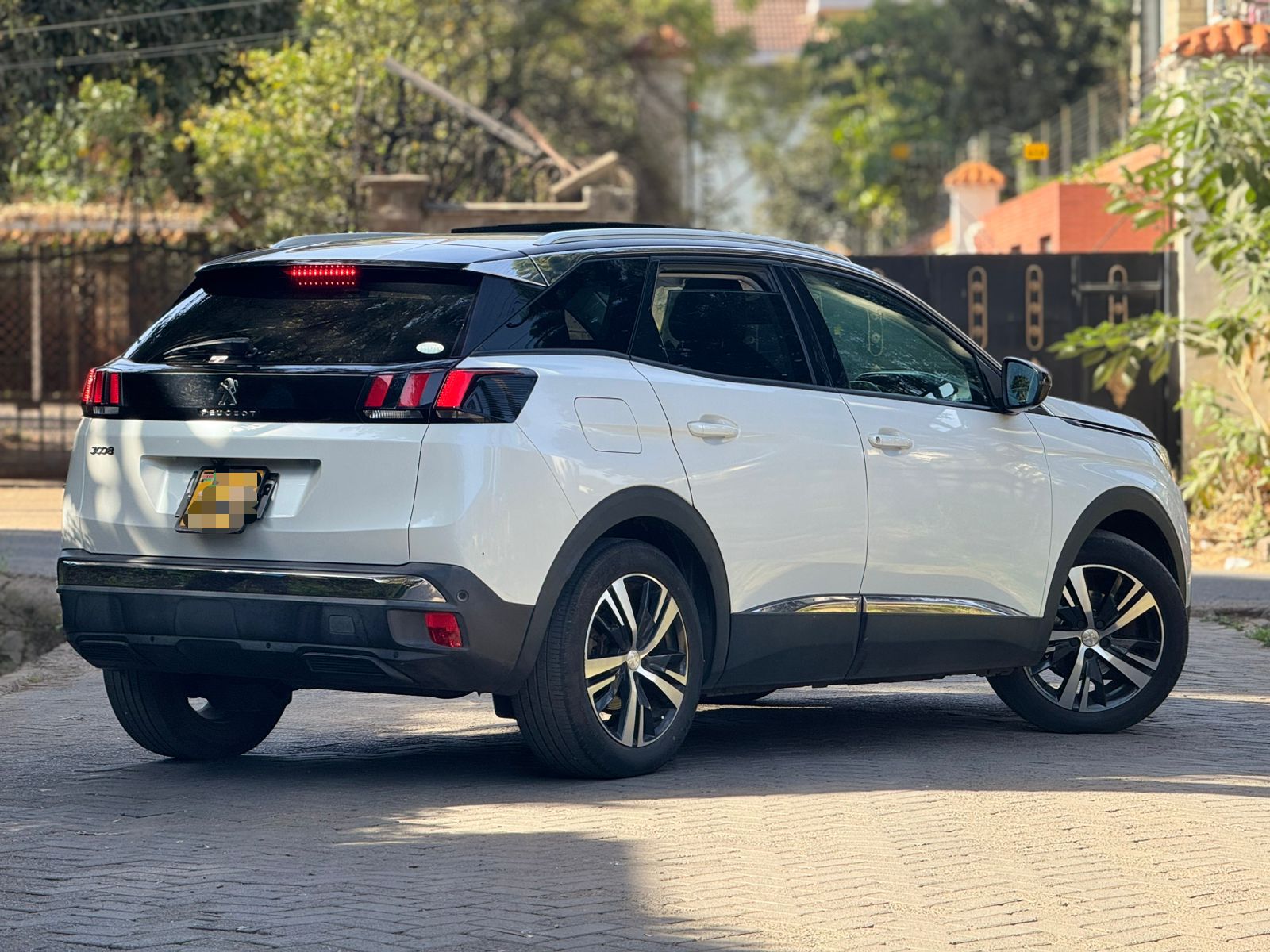 2019 Peugeot 3008 1.6L Petrol Automatic FWD – Panoramic Sunroof | Pearl White - photo 9
