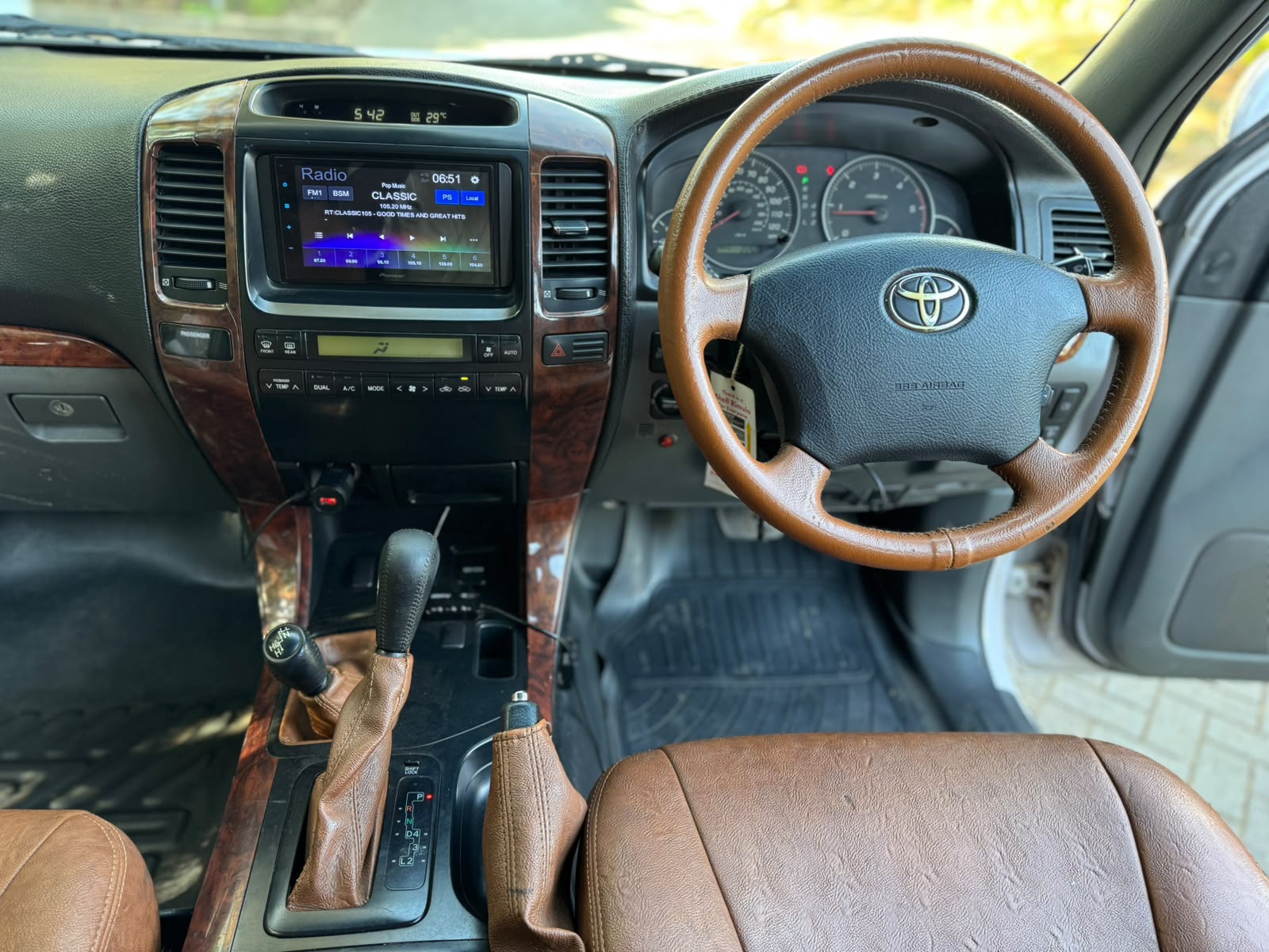 2006 Toyota Land Cruiser Prado J120 3.0L Diesel Automatic 4WD – 7-Seater - photo 9