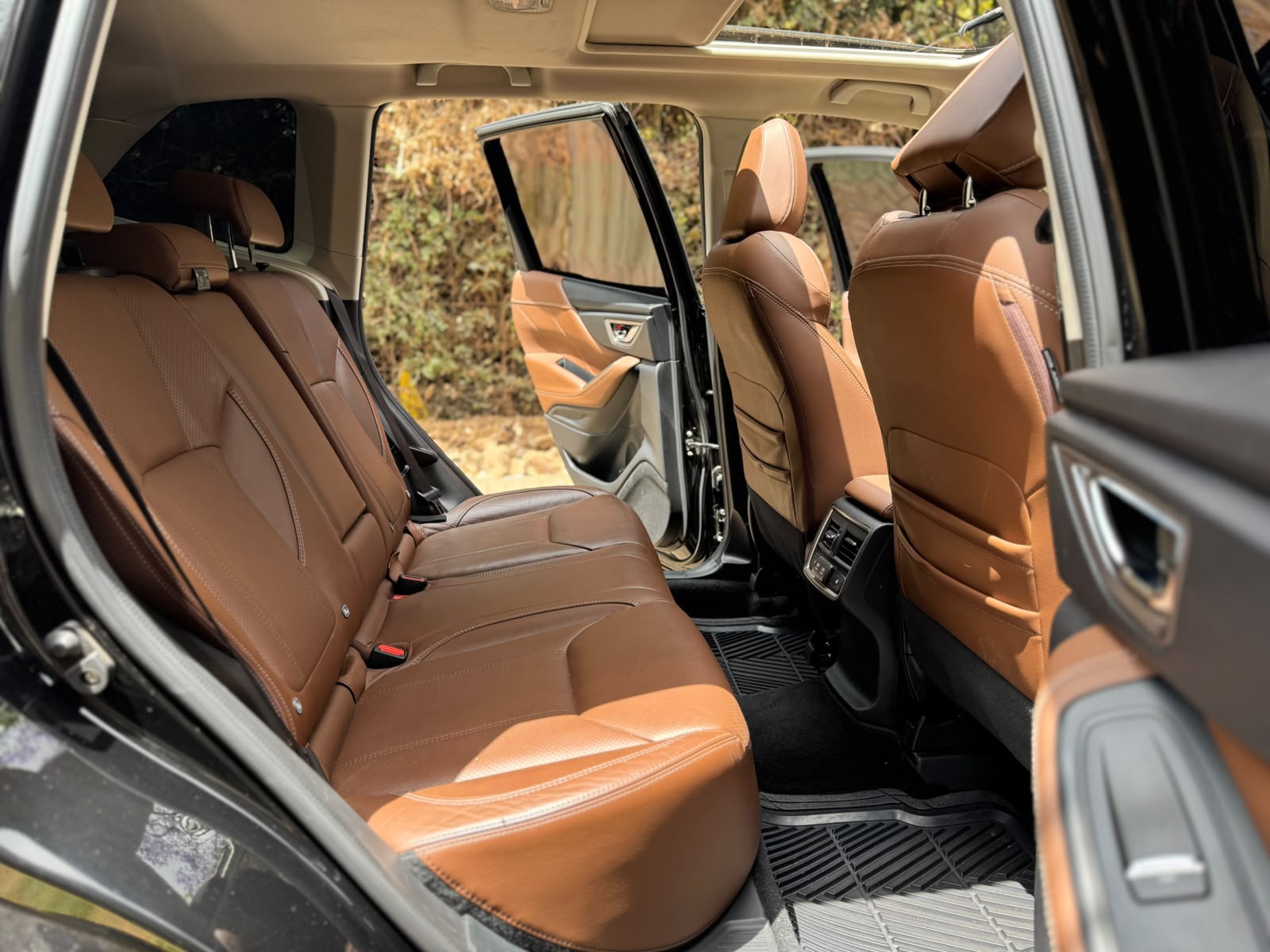 2020 Subaru Forester e-Boxer SKE 2.0L Hybrid AWD – Sunroof, 67,000 km - photo 8