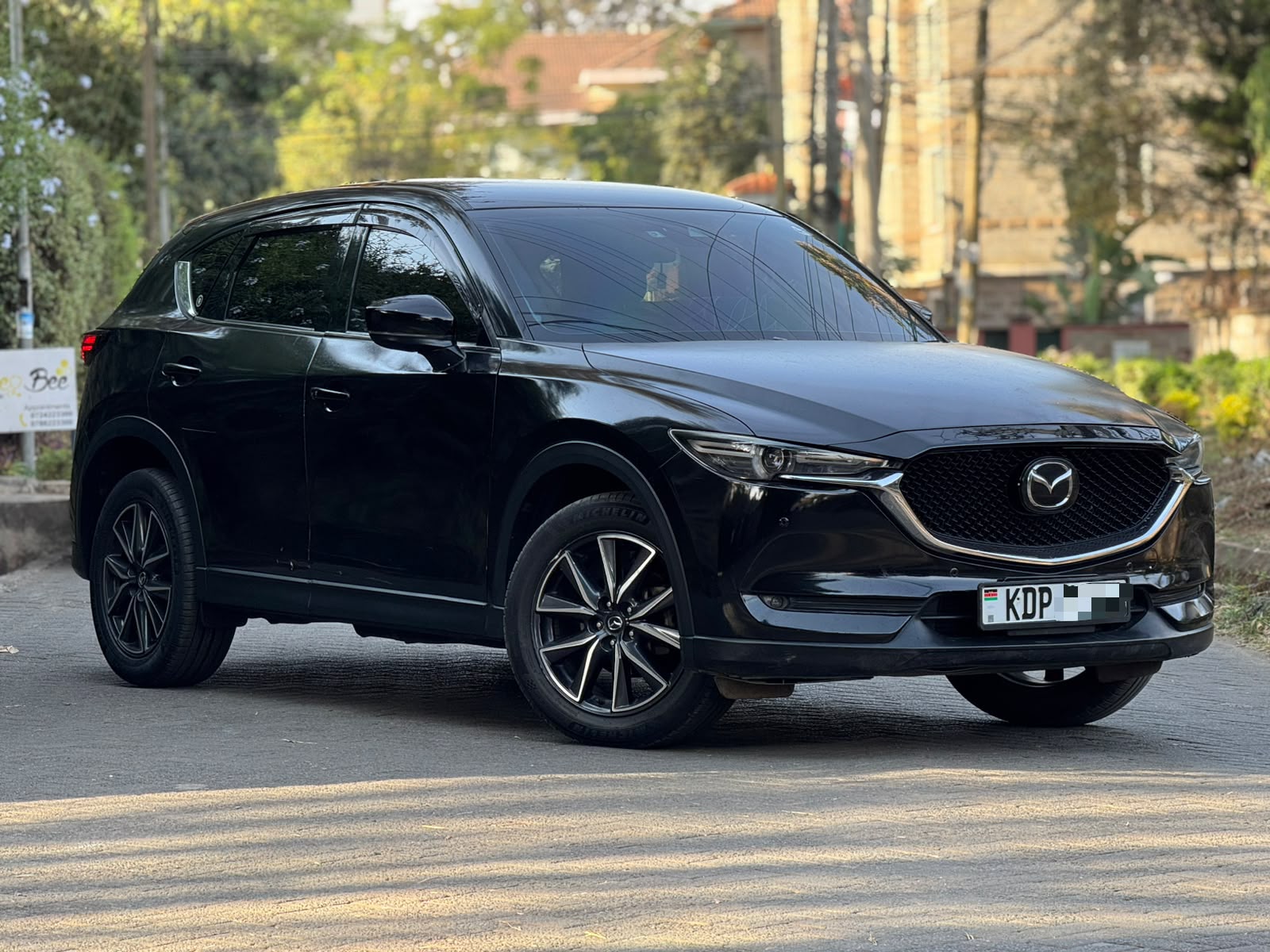 2017 Mazda CX-5 2.2L Diesel Automatic – Leather, Bose Audio, 360° Camera - photo 2