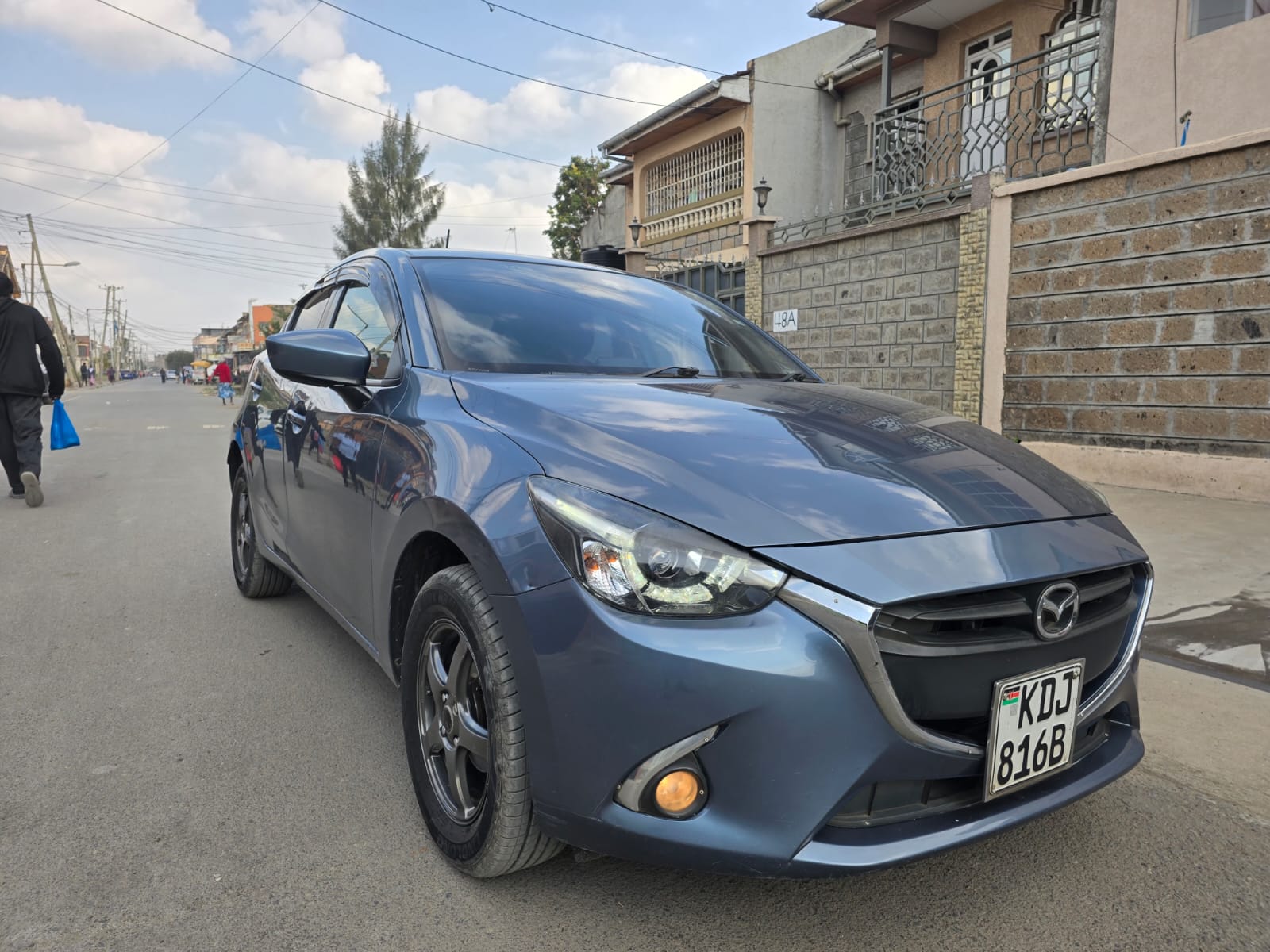 2015 Mazda Demio SkyActiv-G - photo 6