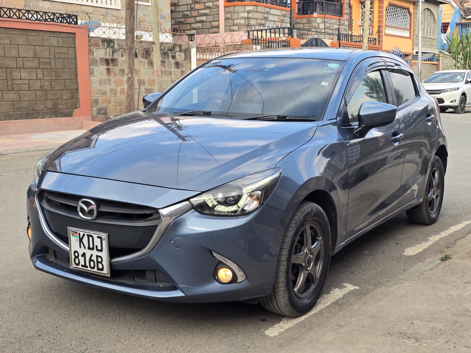 2015 Mazda Demio SkyActiv-G - photo 7