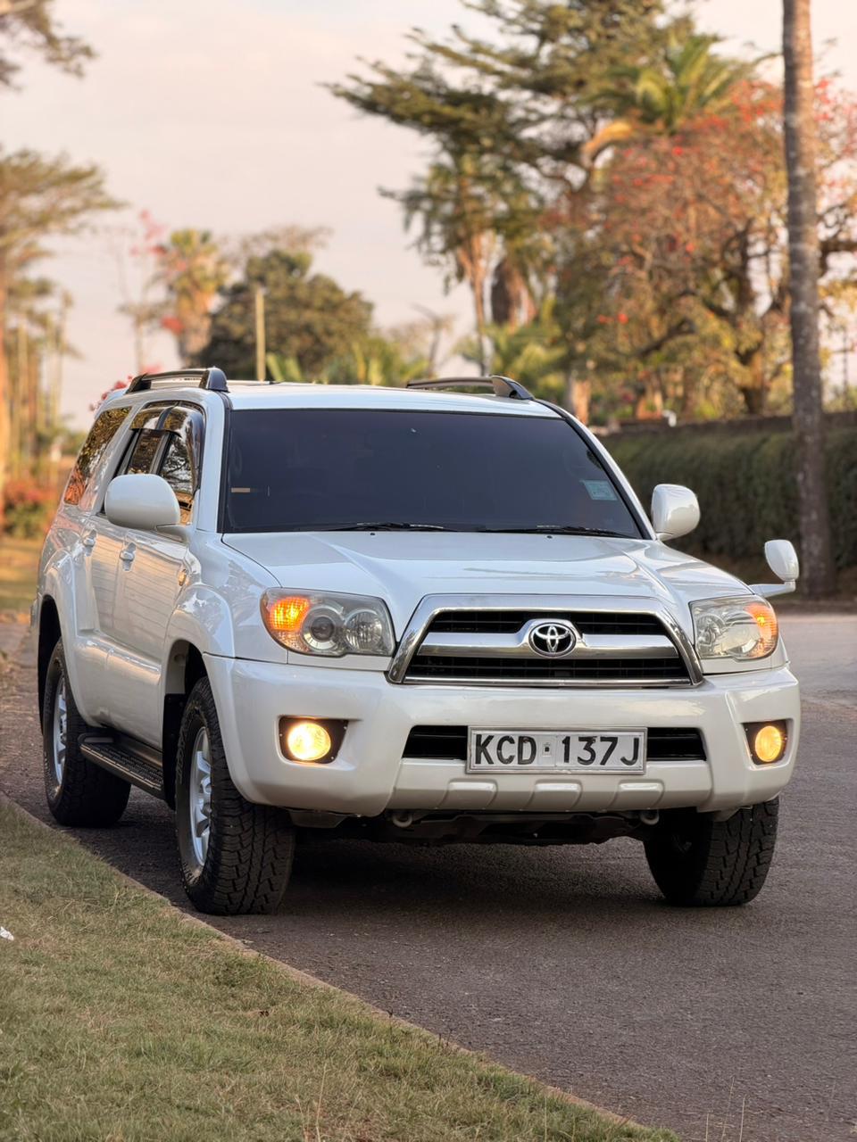 Toyota Surf SSR-X Edition 2008 – 2.7L Petrol VVT-i, Automatic, 4WD - photo 2