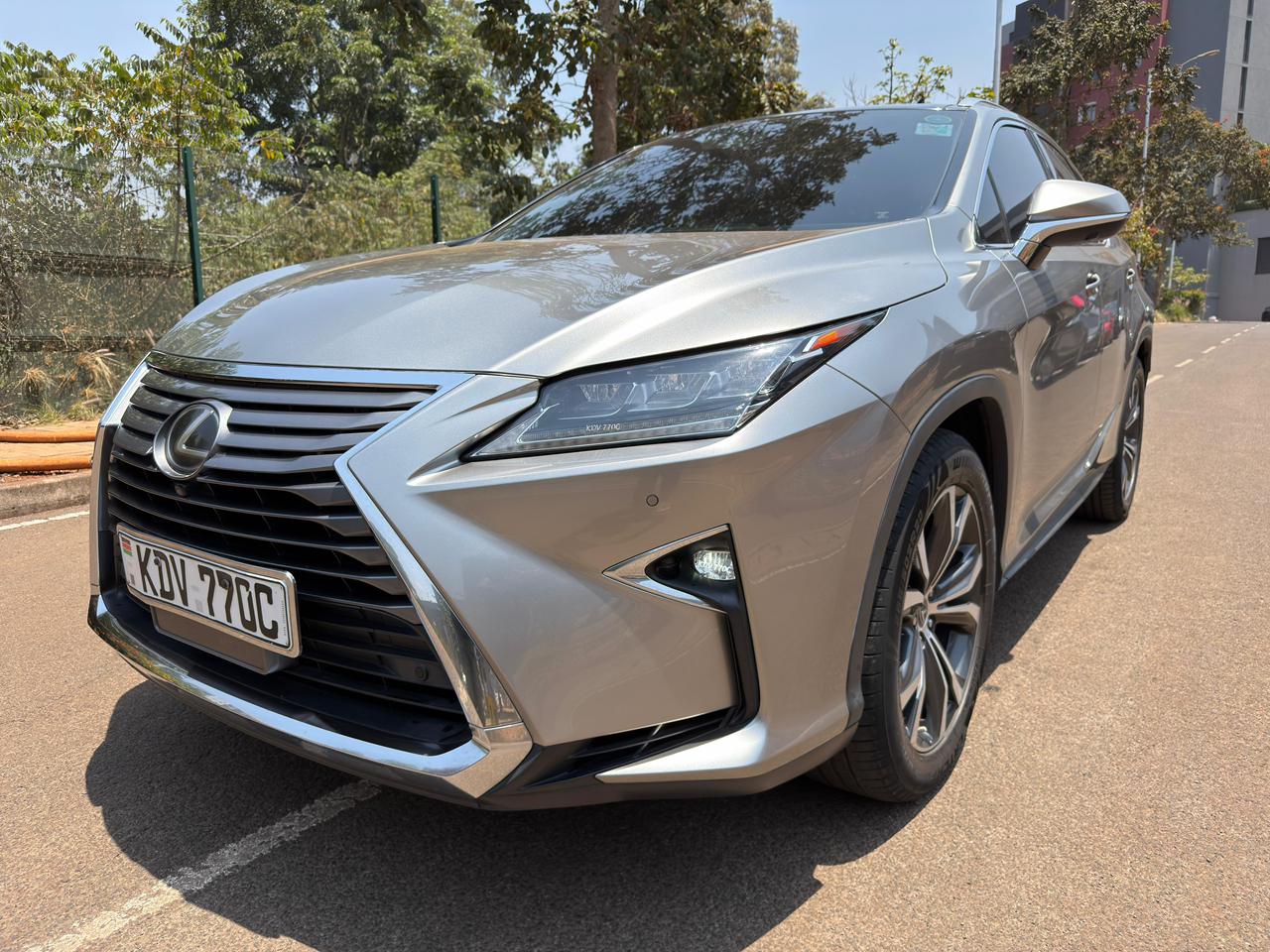 Lexus RX300 2018 – 2.0L Petrol, Panoramic Sunroof, Leather Electric Seats - photo 4