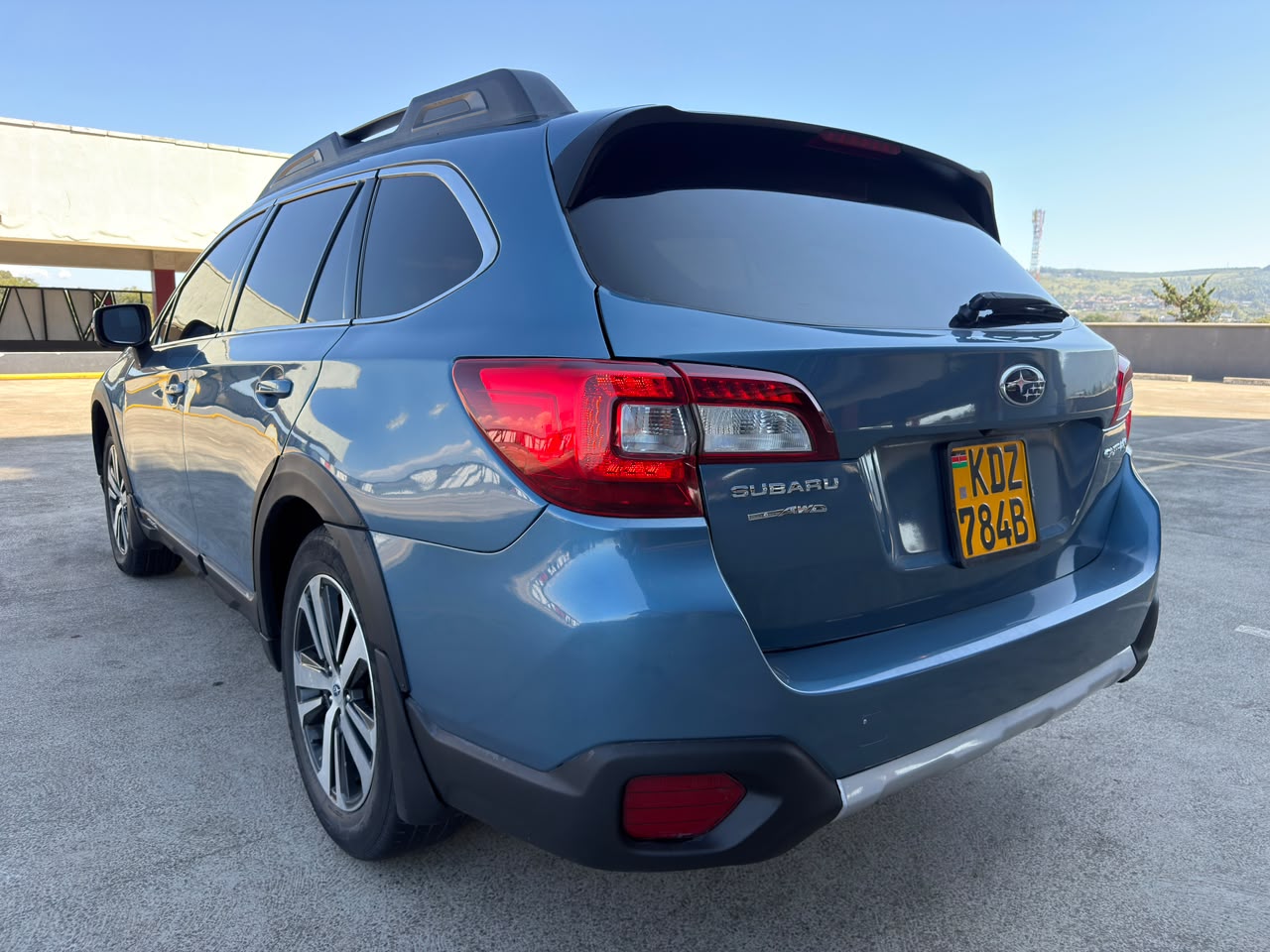 Subaru Outback 2019 – 2.5L Petrol, EyeSight, Leather, Sunroof - photo 4