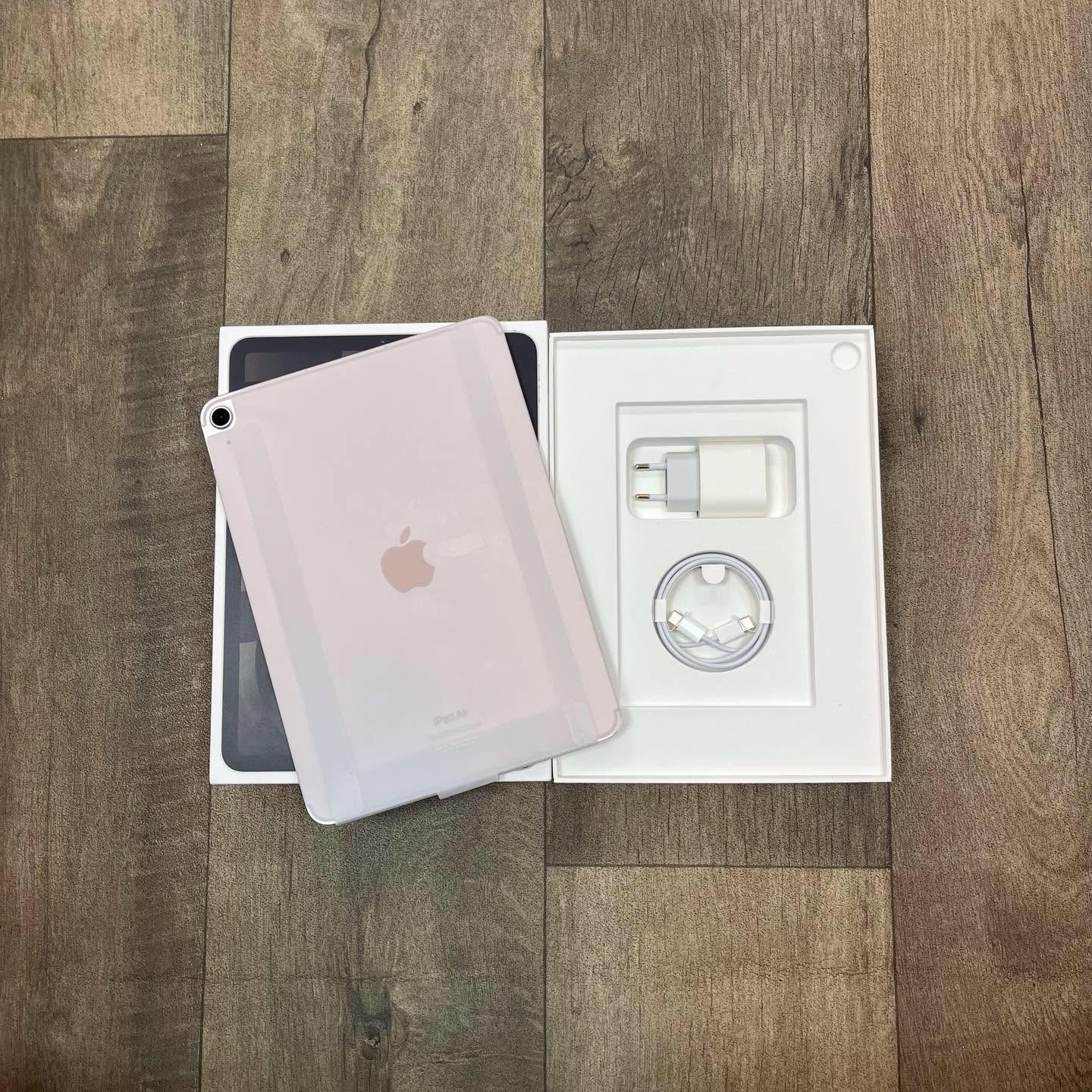 Apple MacBook Neo 13-Inch A18 Pro 8GB RAM 256GB SSD – Brand New - photo 2