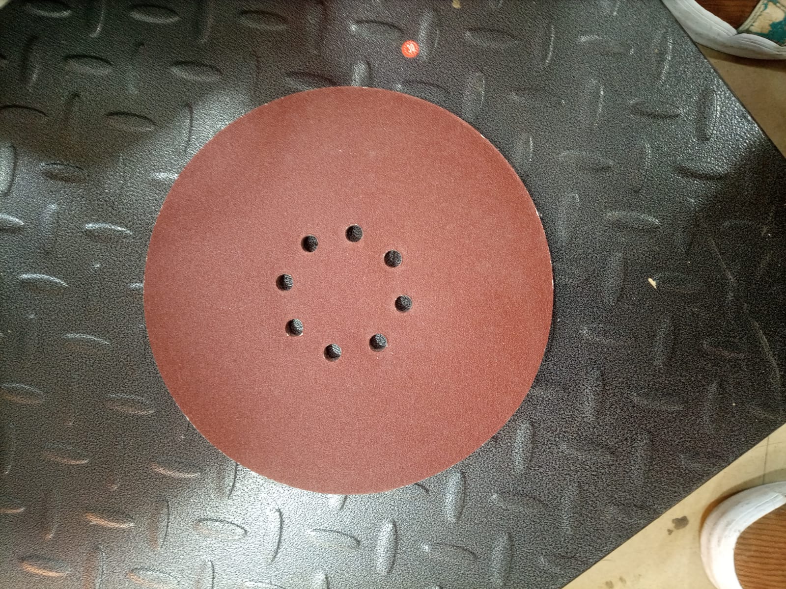 9-Inch 80 Grit Sandpaper Disc – Red Aluminum Oxide, Hook & Loop
