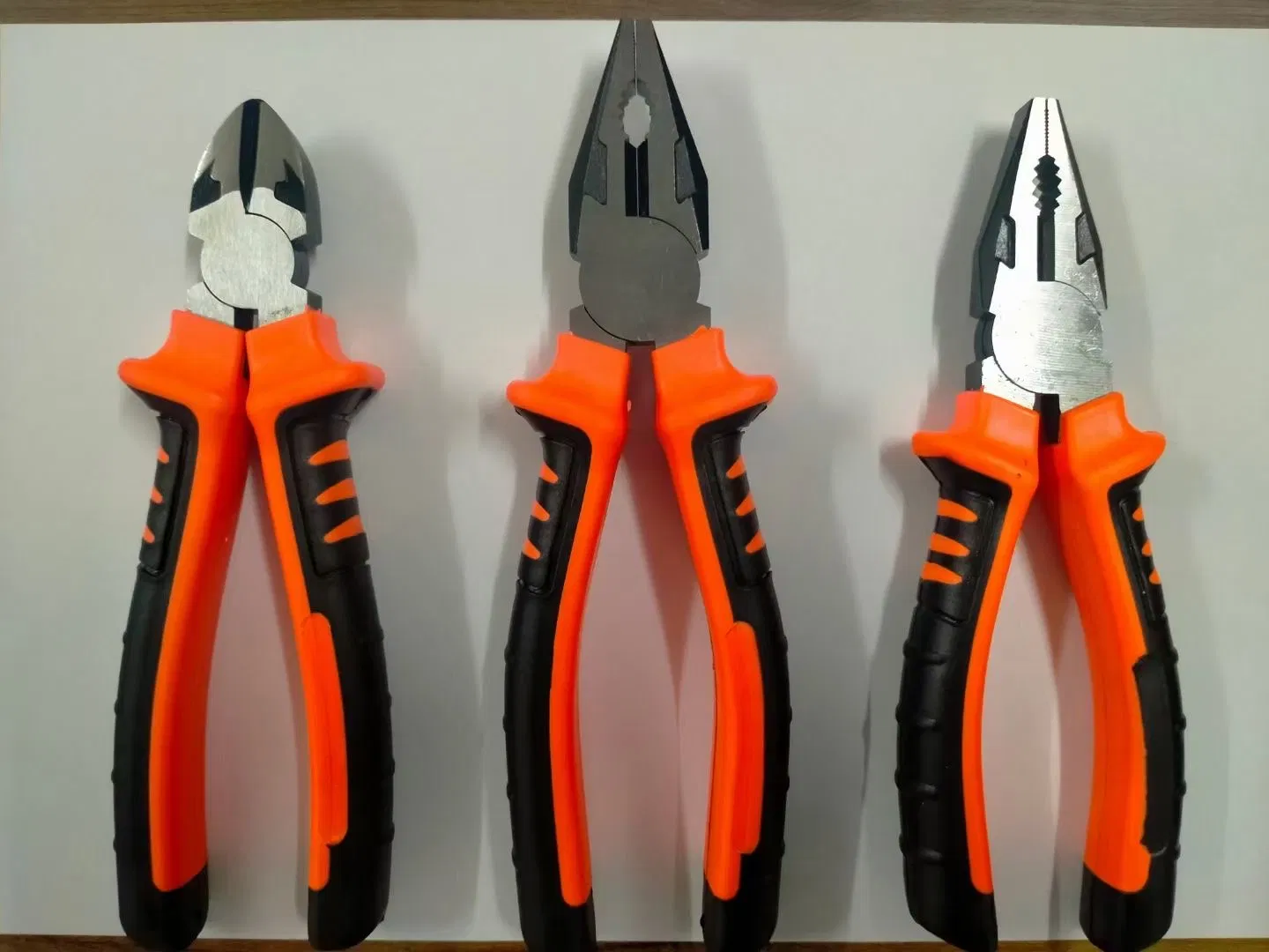 Professional Combination Pliers – Heavy-Duty Hand Tool for Electrical, Repair & DIY Work - photo 2