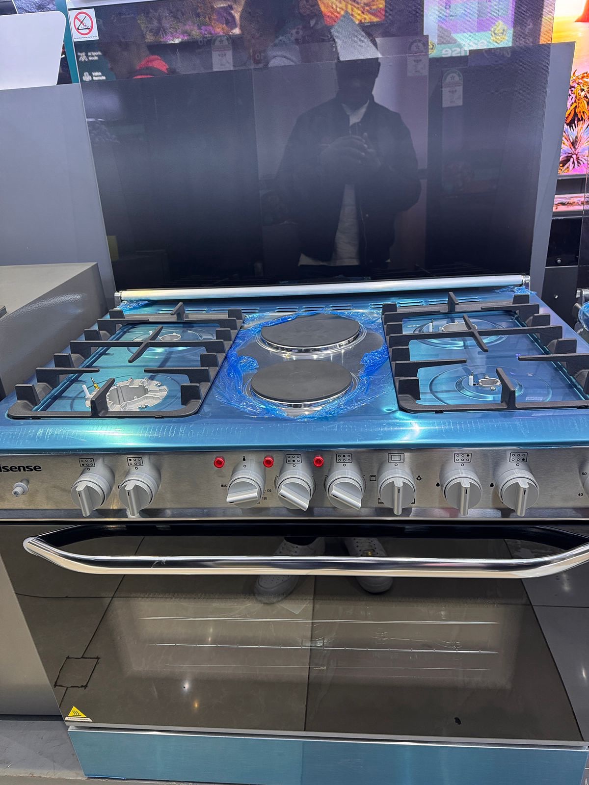 Hisense HF942GEES 90x60cm Gas Cooker with 4 Gas Burners and 2 Electric Hotplates