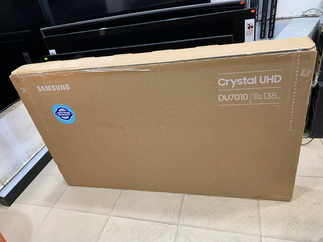 Samsung 50-Inch DU7000 Smart 4K UHD TV – Frameless LED Television with Bluetooth - photo 2
