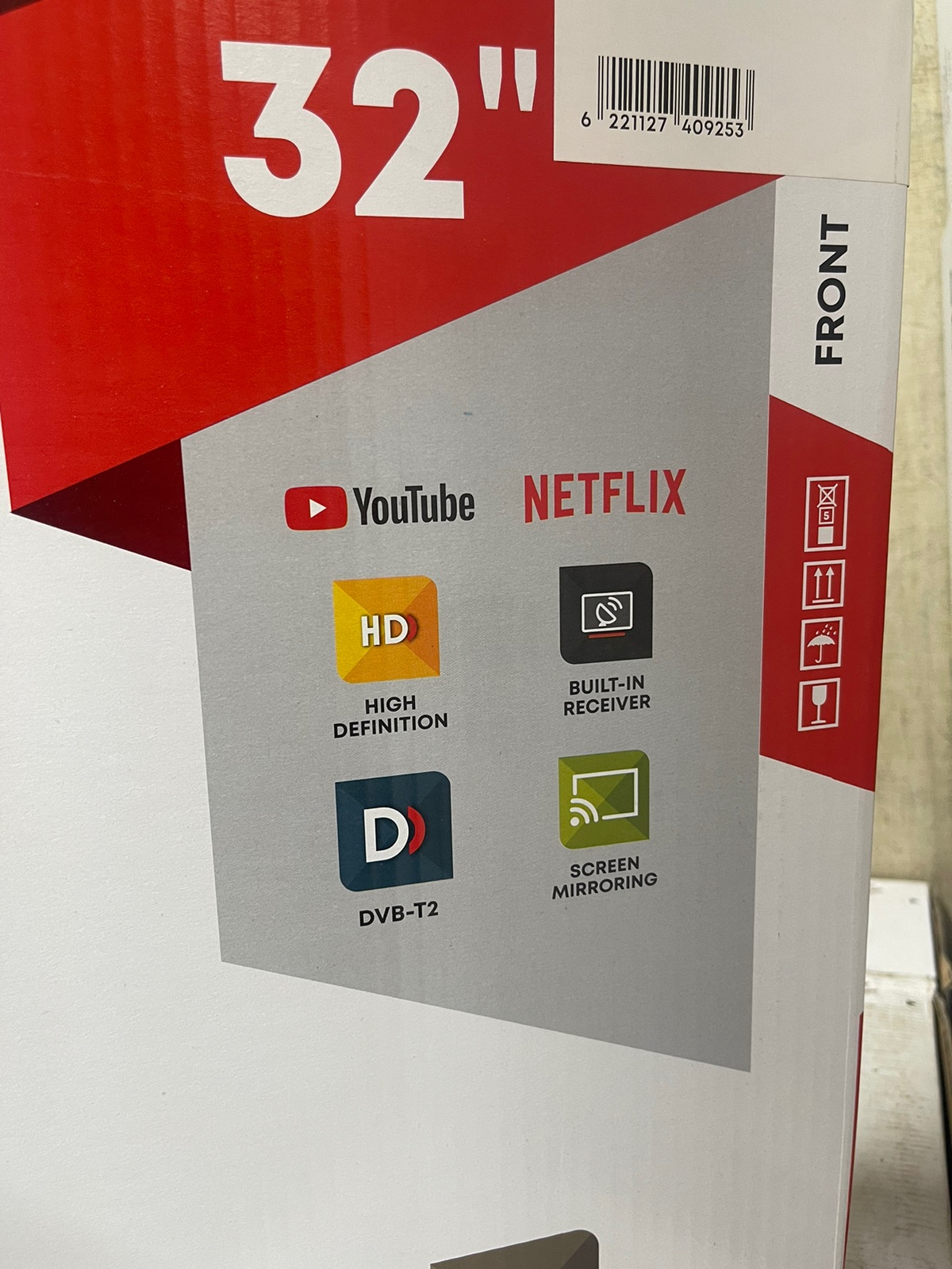 Tornado 32-Inch Smart TV – Netflix, YouTube & Built-In Decoder - photo 2