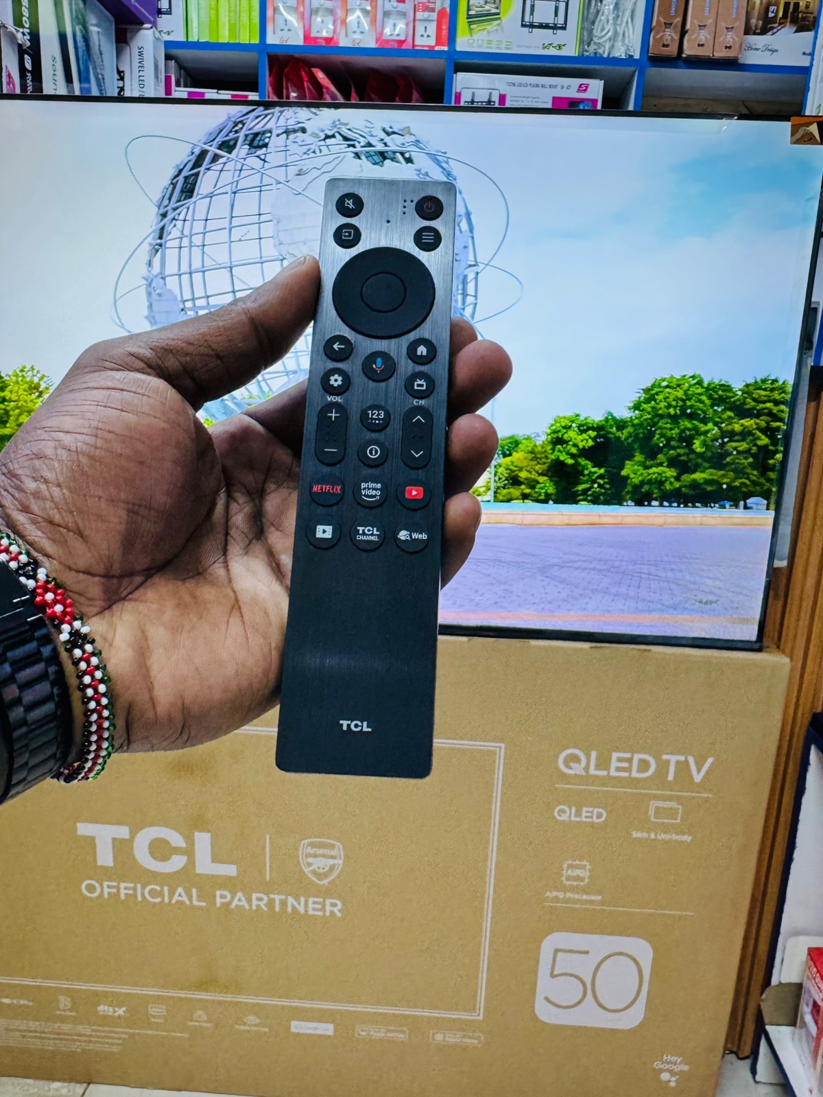 TCL 50-Inch QLED Google TV T6C Frameless Smart Television with Bluetooth - photo 2