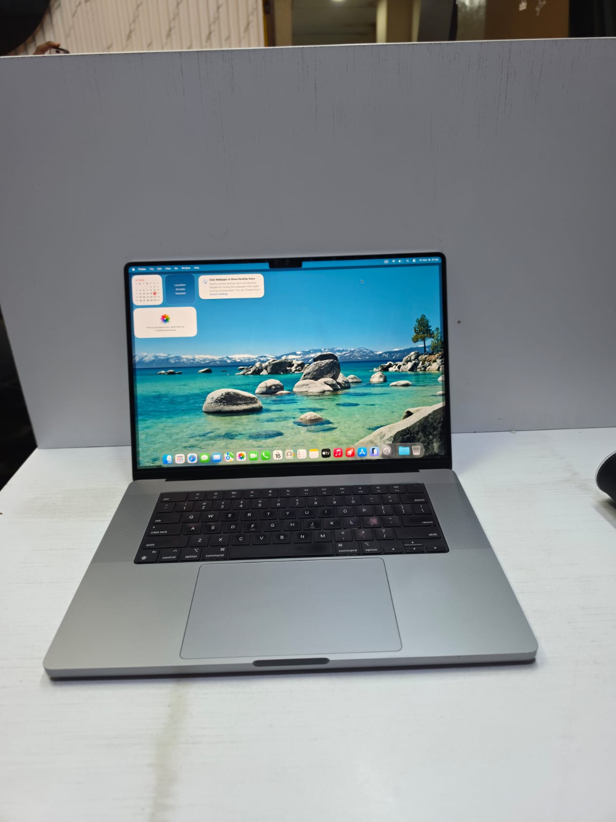 Apple MacBook Pro 16-Inch (2021) M1 Pro, 16GB RAM, 512GB SSD