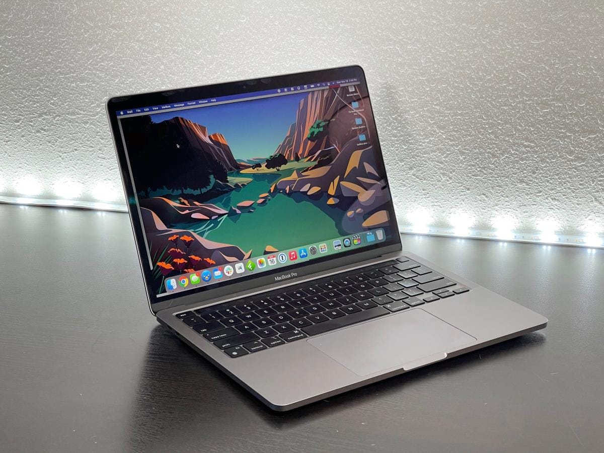 Apple MacBook Pro M1 13.3-Inch (2020), 8GB RAM, 256GB SSD, Touch Bar