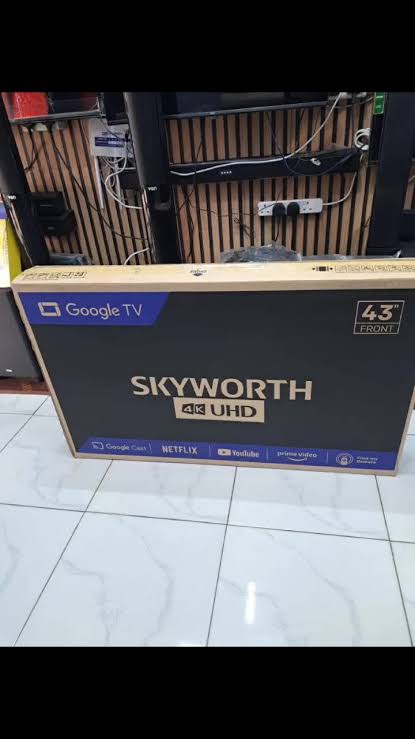 Skyworth 43-Inch Smart Google TV with Frameless Design, Bluetooth, YouTube and Netflix - photo 2