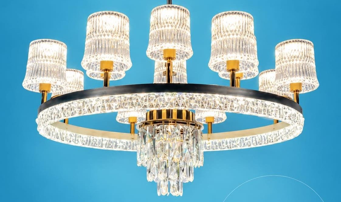 Luxury Crystal Ring Chandelier with 8 Decorative Lights – Modern Gold Ceiling Light - photo 2