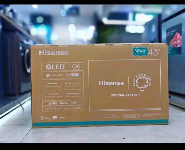 Hisense 43-Inch QLED 4K Smart TV Q6 Frameless with Bluetooth - photo 2