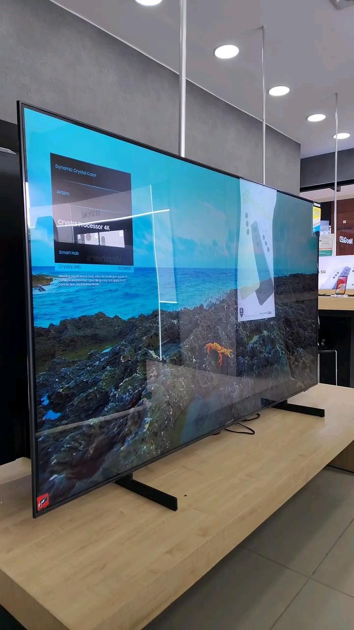 Hisense 85-Inch QLED 4K Smart TV with Dolby Vision, Dolby Atmos and VIDAA - photo 2